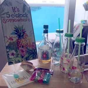 Sumer Party Bundle. Sign,plastic glasses,napkins,Hors d’oeuvres picks.